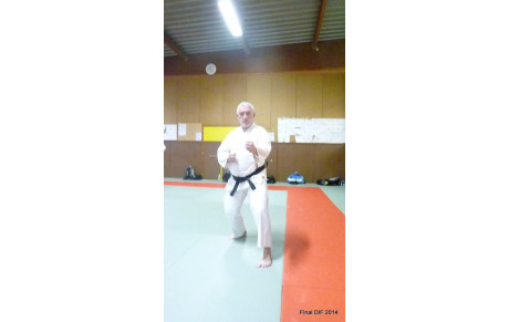 Nouvelle ceinture noire 2ème DAN Félicitations à Laurent Schneider